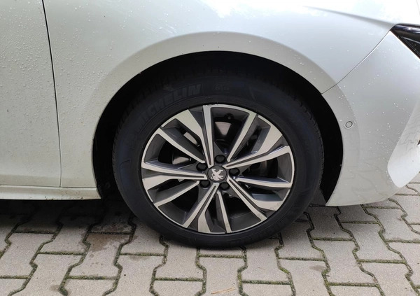Peugeot 508 cena 79900 przebieg: 185000, rok produkcji 2019 z Łobez małe 667